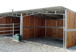Lucky Acres Fencing and Barns
