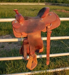 15&quot; Infinity Roper Saddle